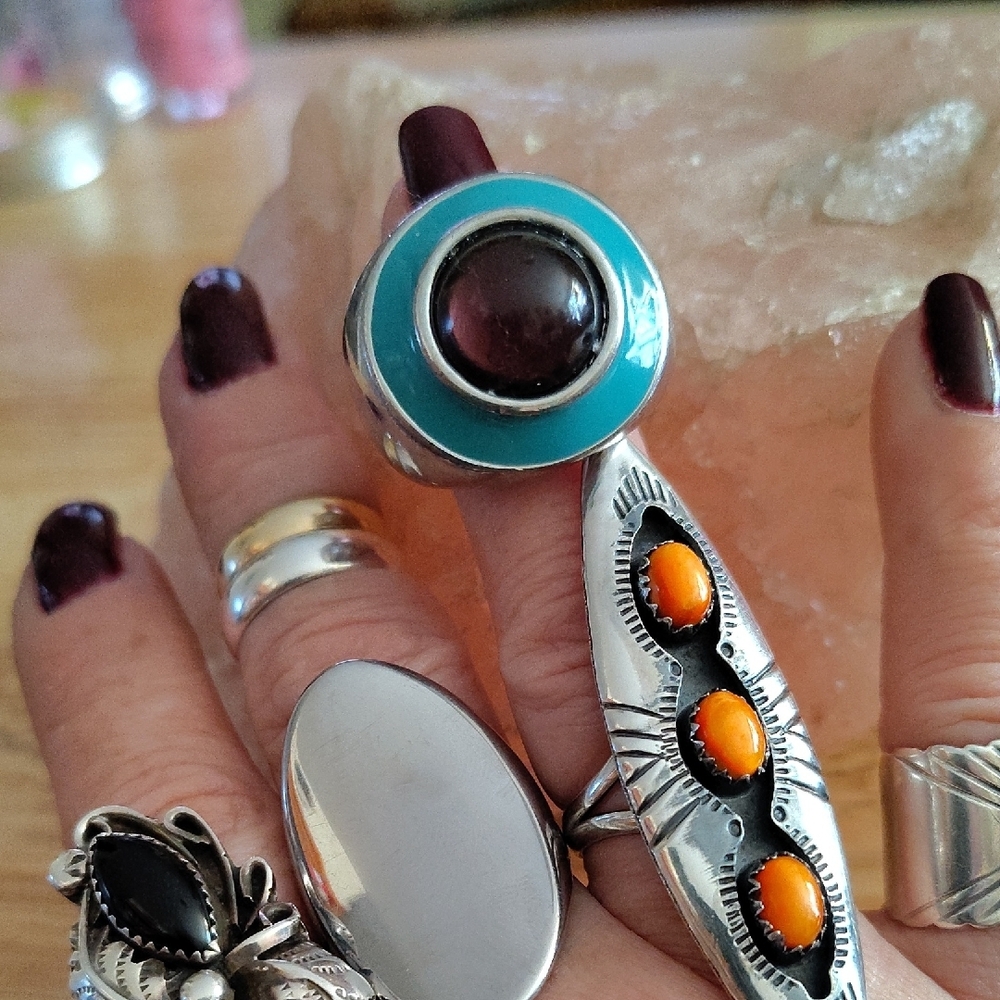 Beautiful Ring - Picture 5 of 5